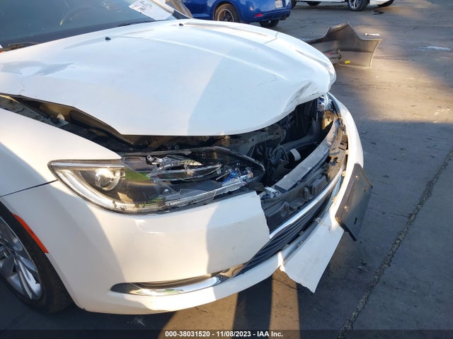 Chrysler 200 Limited Platinum 2016 1C3CCCAB3GN184695 Image 12
