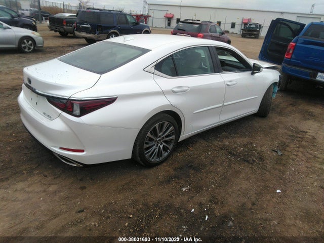 2021 LEXUS ES 350 VIN: 58ADZ1B15MU083737