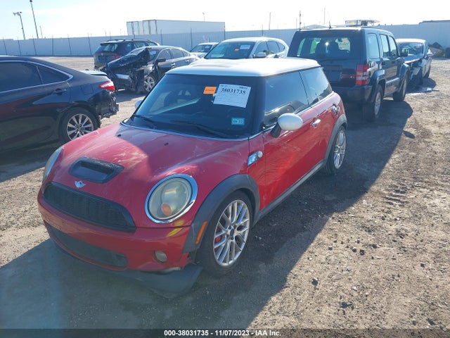 2008 MINI COOPER HARDTOP WMWMF73568TT90559 Photo 1