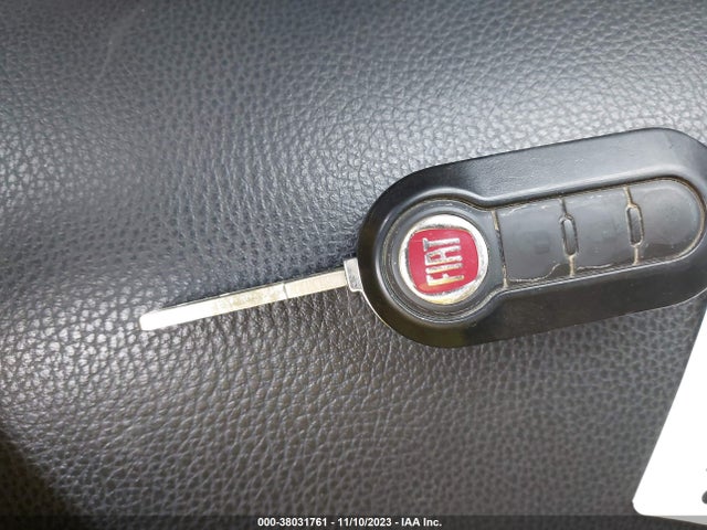 2013 FIAT 500 3C3CFFBR4DT562443 Photo 10