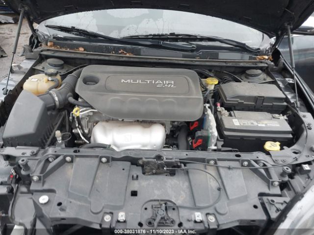 1C3CCCAB8GN163051 Chrysler 200 Limited