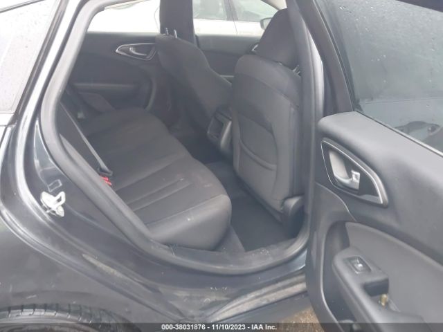 1C3CCCAB8GN163051 Chrysler 200 Limited