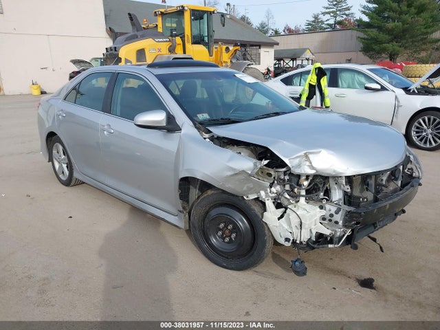 2013 TOYOTA CAMRY SE VIN: 4T1BF1FK5DU224879