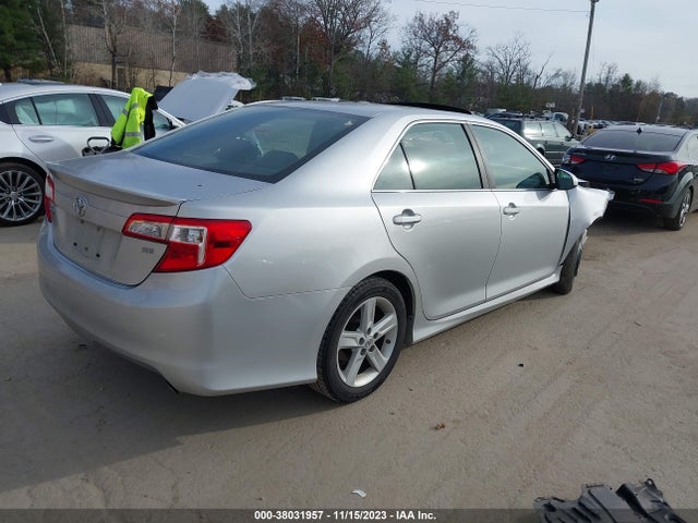 2013 TOYOTA CAMRY SE VIN: 4T1BF1FK5DU224879