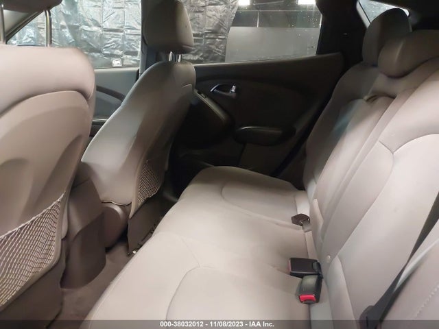 Hyundai TUCSON GLS 2014 KM8JT3AF9EU945010 Image 8