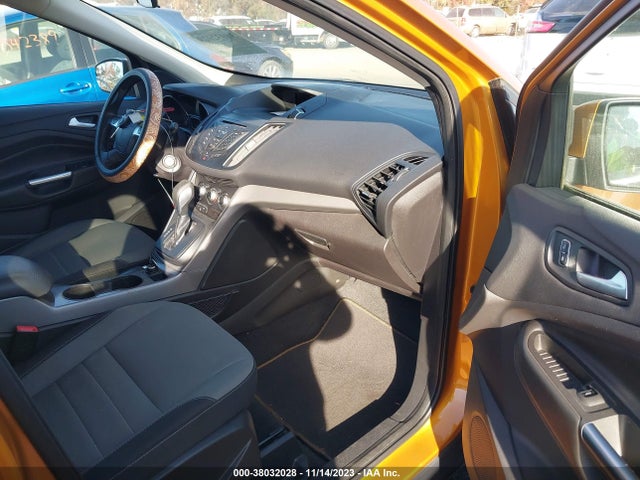 Ford ESCAPE SE 2016 1FMCU0G76GUC28961 Image 5
