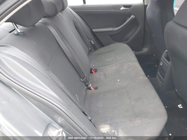 3VW2K7AJ3FM289221 Volkswagen Jetta 2.0l S