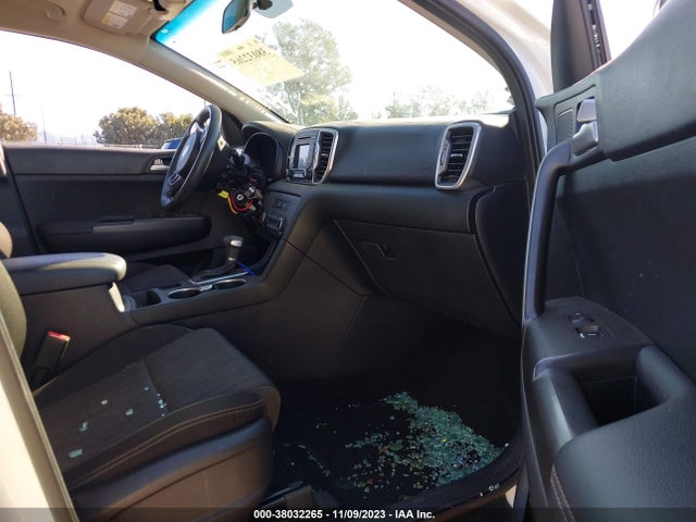 2019 KIA SPORTAGE LX VIN: KNDPM3AC5K7599873