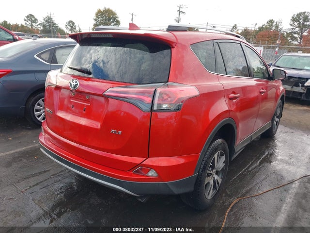 2017 TOYOTA RAV4 XLE VIN: JTMWFREV3HJ135805