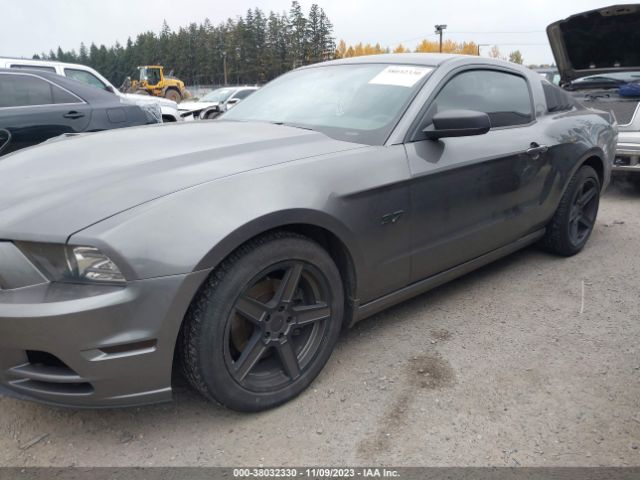 1ZVBP8AM1E5292009 Ford Mustang V6