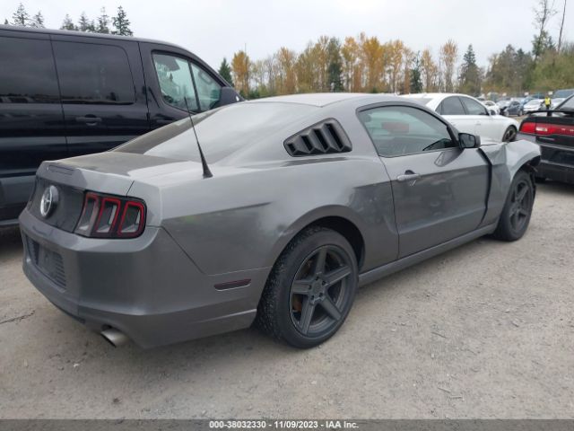 1ZVBP8AM1E5292009 Ford Mustang V6