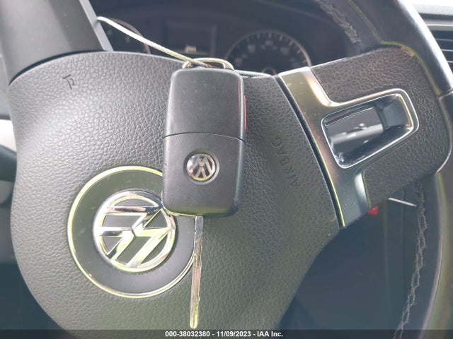 3VWD17AJ9EM320871 Volkswagen Jetta 1.8t Se
