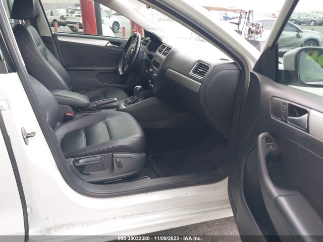 3VWD17AJ9EM320871 Volkswagen Jetta 1.8t Se
