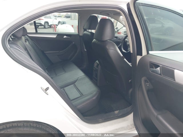 3VWD17AJ9EM320871 Volkswagen Jetta 1.8t Se