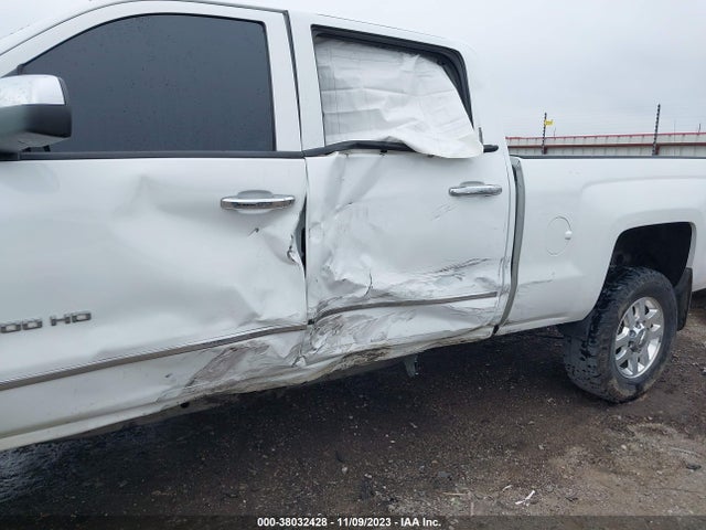 Chevrolet Silverado 2500hd Ltz 2015 1GC1KWEG9FF140898 Image 6
