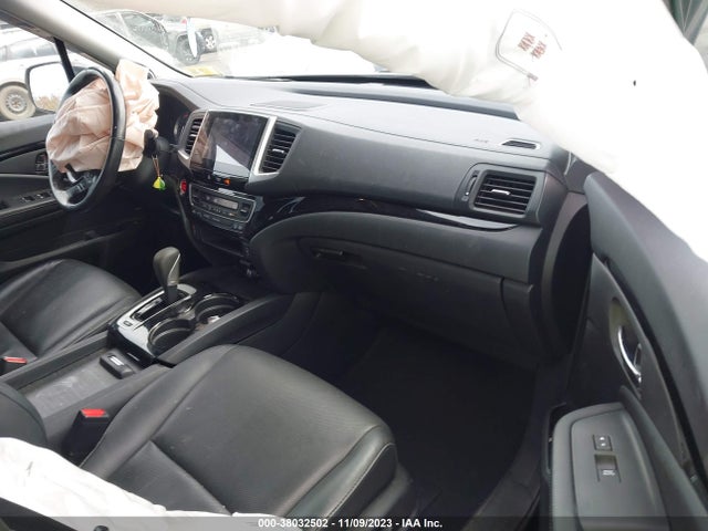 Honda Ridgeline Rtl-e 2018 5FPYK3F75JB016398 Image 5