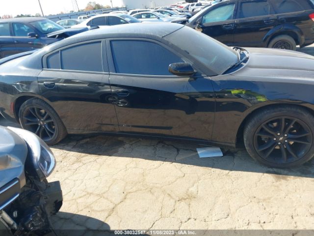 2C3CDXHG5JH295349 Dodge Charger Sxt Plus Rwd