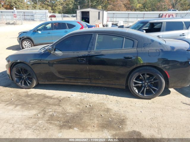 2C3CDXHG5JH295349 Dodge Charger Sxt Plus Rwd