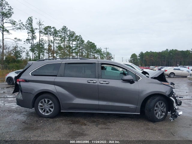 2021 TOYOTA SIENNA XLE VIN: 5TDJRKEC0MS004464