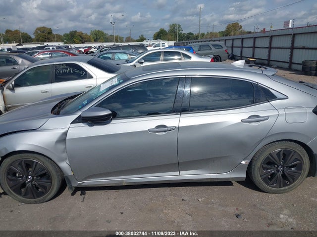 2018 HONDA CIVIC EX VIN: SHHFK7H59JU210062