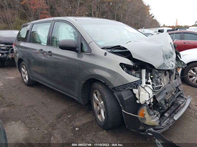 2012 TOYOTA SIENNA BASE V6 7 PASSENGER VIN: 5TDZK3DC3CS248462