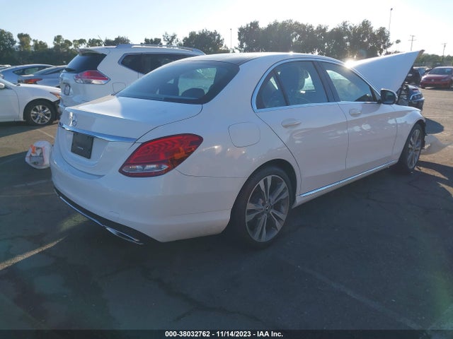 2017 MERCEDES-BENZ C 300 SPORT/LUXURY/ VIN: 55SWF4JB7HU217069