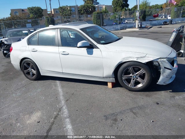 WBA3C1C54EK108406 BMW 328I
