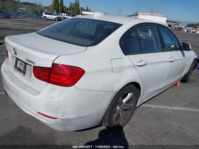 WBA3C1C54EK108406 BMW 328I