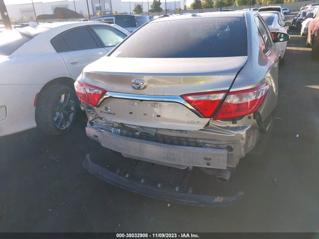 2016 TOYOTA CAMRY XLE VIN: 4T4BF1FK9GR579550