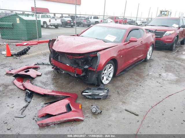 Chevrolet Camaro 1ls 2019 1G1FB1RX8K0153831 Image 2