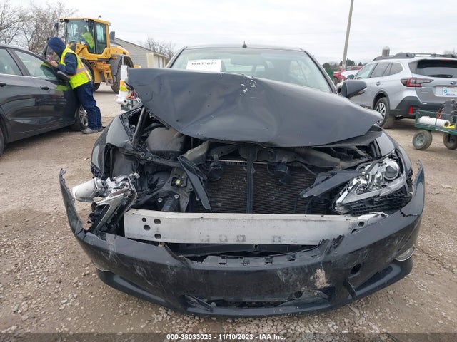 2014 LEXUS IS 250C VIN: JTHFF2C29E2530012