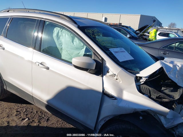 2019 FORD ESCAPE SEL VIN: 1FMCU9HD2KUC48755