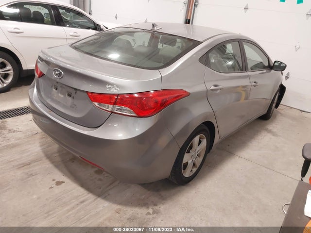 2013 HYUNDAI ELANTRA GLS (ULSAN PLANT) VIN: KMHDH4AE8DU760814