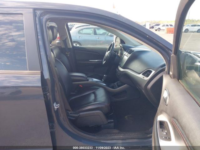 3C4PDCEG7JT379920 Dodge JOURNEY GT