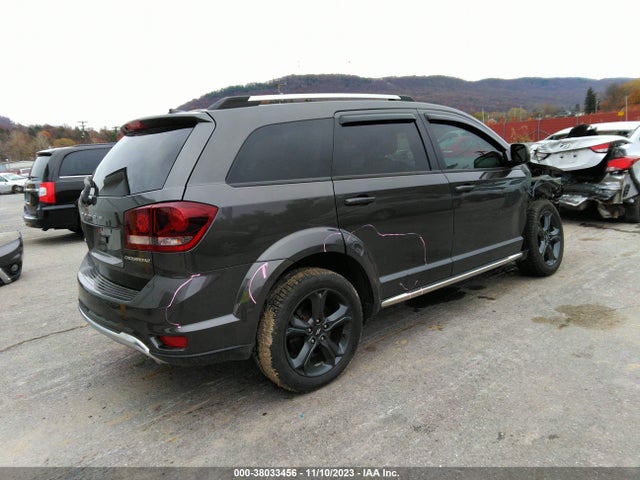 2018 DODGE JOURNEY CROSSROAD AWD VIN: 3C4PDDGG2JT523702