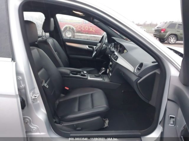 WDDGF8AB2ER312289 Mercedes-Benz C-class C 300