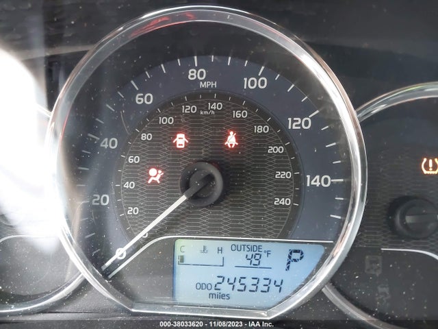 Toyota Corolla Le Plus 2015 2T1BURHE4FC324620 Image 15