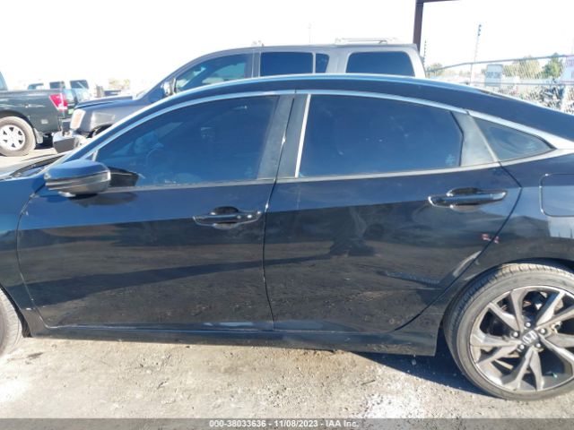 2HGFC2F86KH548031 Honda Civic Sport