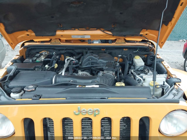 2013 JEEP WRANGLER UNLIMITED SAHARA VIN: 1C4BJWEG0DL539382