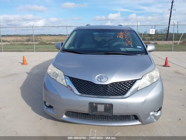 Toyota Sienna Xle 8 Passenger 2017 5TDYZ3DC4HS816099 Image 6