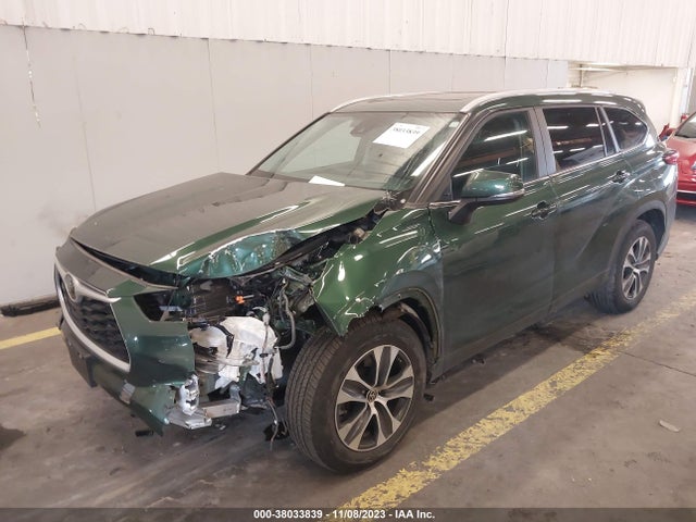 Toyota Highlander Xle 2023 5TDKDRAH7PS504249 Image 2