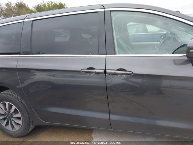 2C4RC1L76NR161169 Chrysler Pacifica Hybrid Touring L