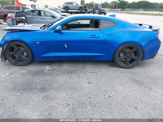 Chevrolet CAMARO 2SS 2018 1G1FG1R71J0123425 Image 15