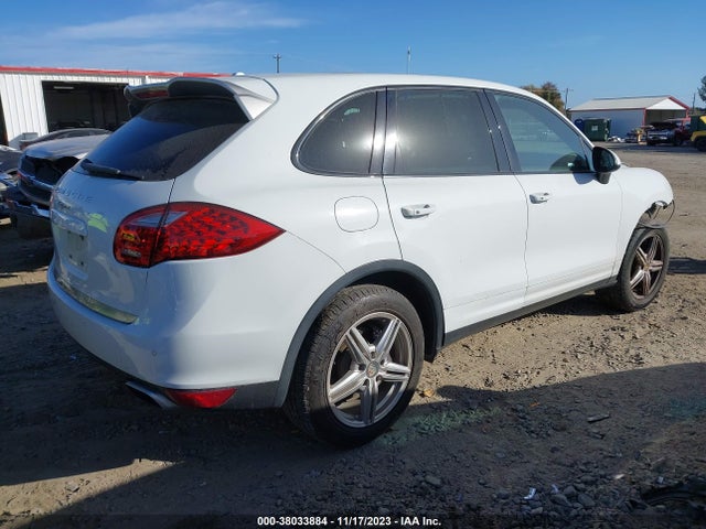 2014 PORSCHE CAYENNE WP1AA2A2XELA90209 Photo 3