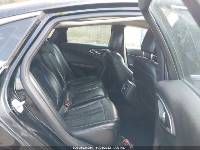 1C3CCCCG3FN517033 Chrysler 200 C