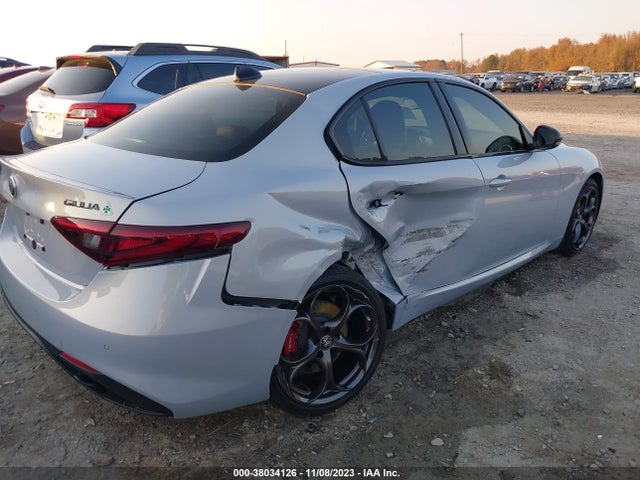 ZARFANBN3M7639540 Alfa Romeo Giulia Ti Sport Awd