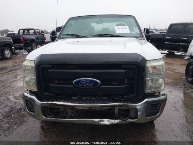 1FT7W3AT2FEA83918 Ford F-350 Xl