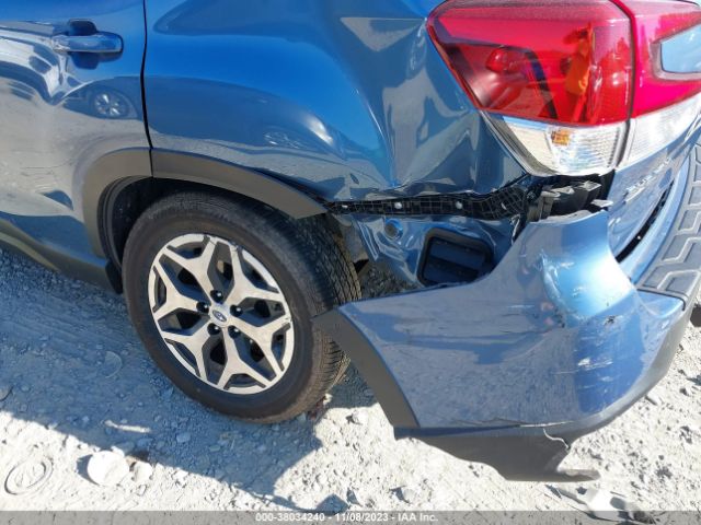2022 SUBARU FORESTER JF2SKAEC5NH439412 Photo 5