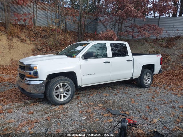 Chevrolet Silverado 1500 Ls 2018 3GCUKNEC4JG313240 Image 2