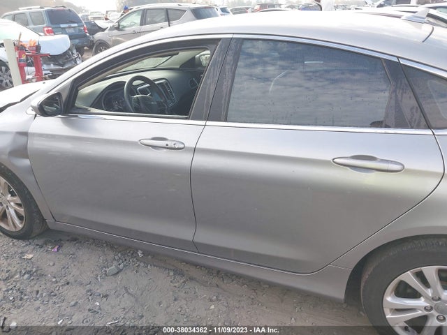 Chrysler 200 Limited Platinum 2017 1C3CCCAB4HN500719 Image 14